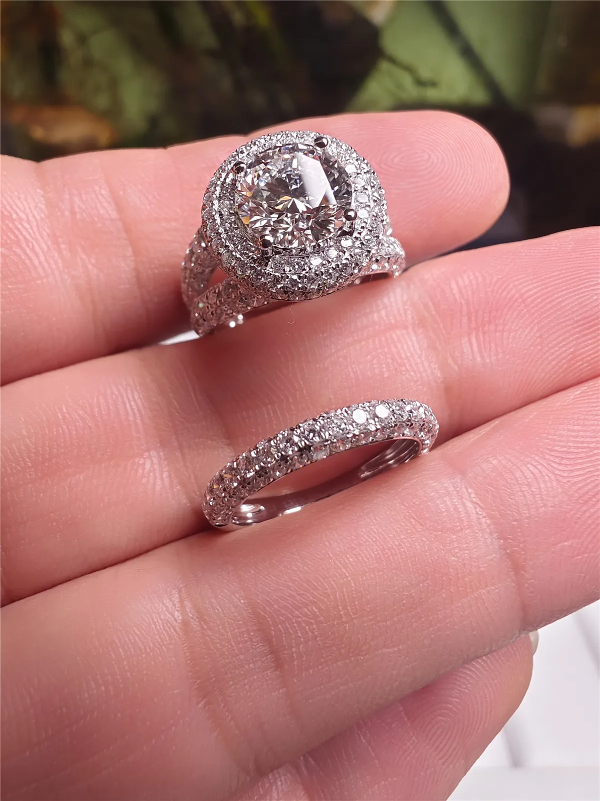 18K Solid Gold Lab-Grown Diamond Round Full Diamond Wedding Ring Set in Platinum PT950 Custom Made
18K Solid Gold Lab-Grown Diamond Round Full Diamond Wedding Ring Set in Platinum PT950 Custom Made