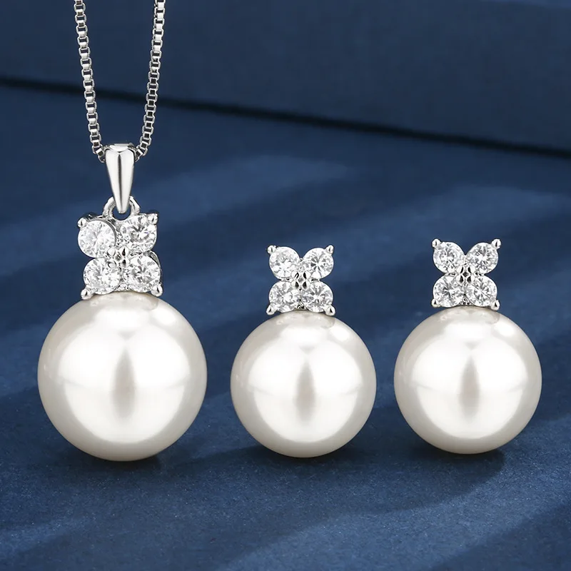 New Autumn/Winter Jewelry Set: Gold-plated with White Pearls, Simple Everyday Style14-12mm
New Autumn/Winter Jewelry Set: Gold-plated with White Pearls, Simple Everyday Style14-12mm