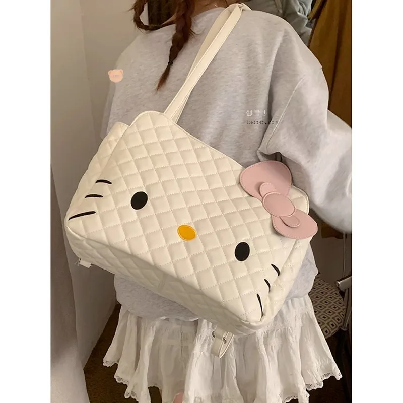 Sanrio HelloKitty сумки-тоут для женщин милая модная элегантная милая эстетичная сумка на плечо Kawaii повседневная новая сумка большой вместительности
Sanrio HelloKitty сумки-тоут для женщин милая модная элегантная милая эстетичная сумка на плечо Kawaii повседневная новая сумка большой вместительности