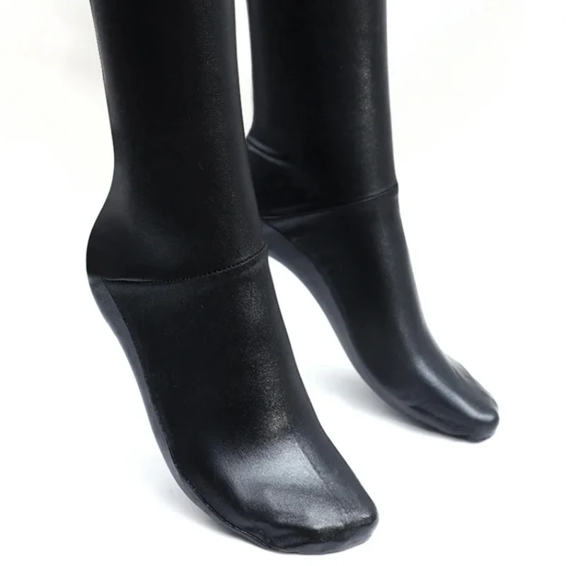 Black Gold Silver Red Long Boot Stockings Women Oil Glossy PU Leather Punk Clubwear Cosplay Party Dance Over Knee Sexy Stockings
Black Gold Silver Red Long Boot Stockings Women Oil Glossy PU Leather Punk Clubwear Cosplay Party Dance Over Knee Sexy Stockings