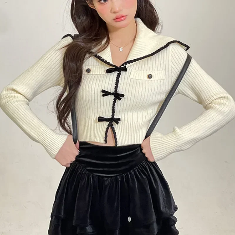 Чистый цвет, вязаный свитер, женский японский модный укороченный топ Y2k, базовый элегантный пуловер с длинными рукавами и бантом, повседневный дизайн, осень 2023 г. 
Чистый цвет, вязаный свитер, женский японский модный укороченный топ Y2k, базовый элегантный пуловер с длинными рукавами и бантом, повседневный дизайн, осень 2023 г.
