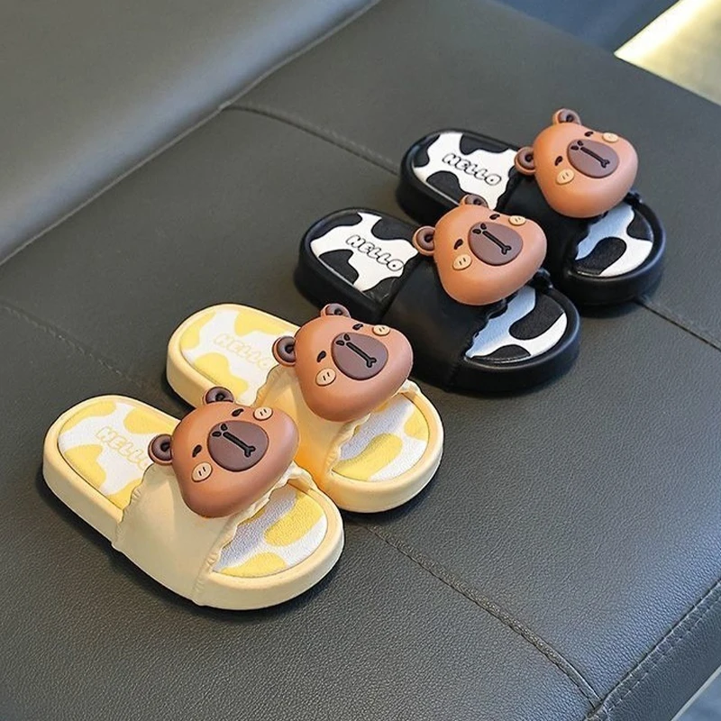 Kids Cute Capybara Slide Slippers Boys Cartoon Cow Print Non Slip Bath Slippers Girls Soft Lightweight EVA Slippers
Kids Cute Capybara Slide Slippers Boys Cartoon Cow Print Non Slip Bath Slippers Girls Soft Lightweight EVA Slippers