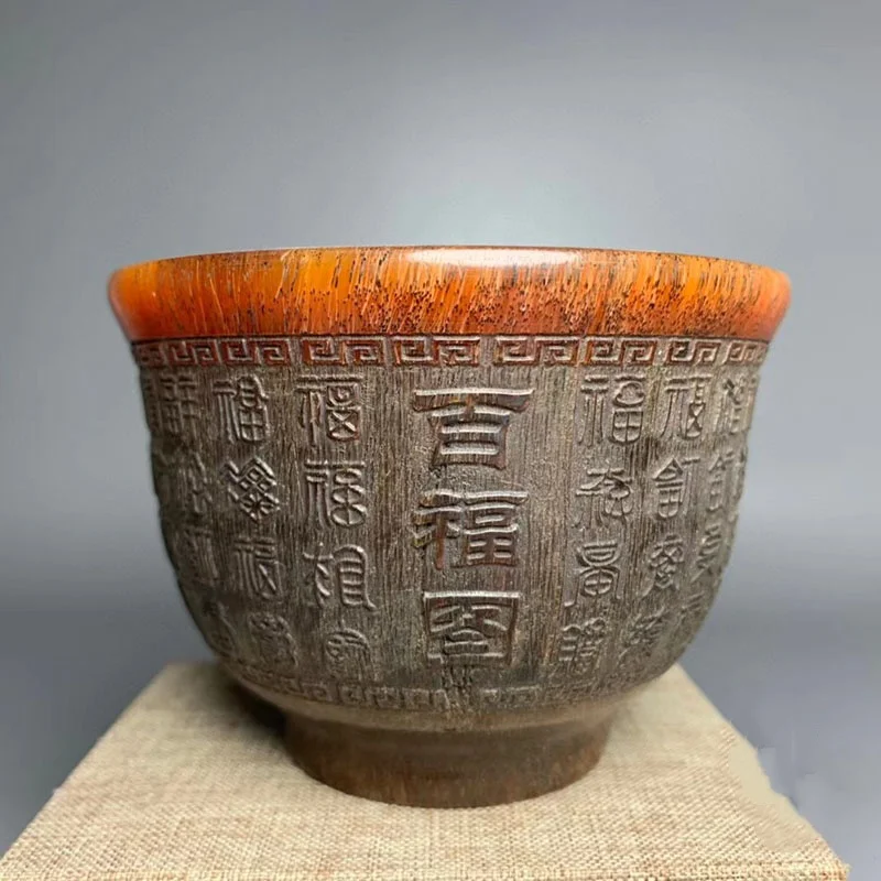 China collects Xizang natural horn cup decorations Baifu horn bowl creative crafts
China collects Xizang natural horn cup decorations Baifu horn bowl creative crafts