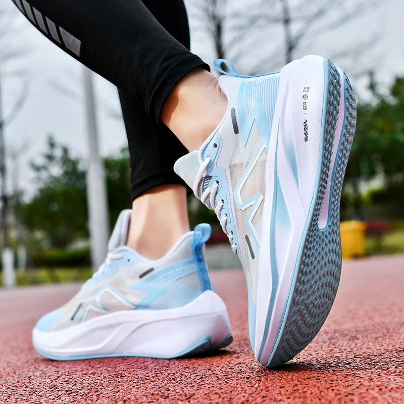 Fashion Running Shoes Men Sneakers Tenis Luxury Shoes Couple's Super Light Breathable Shoes Sports Blade Cushioning Jogging
Fashion Running Shoes Men Sneakers Tenis Luxury Shoes Couple's Super Light Breathable Shoes Sports Blade Cushioning Jogging