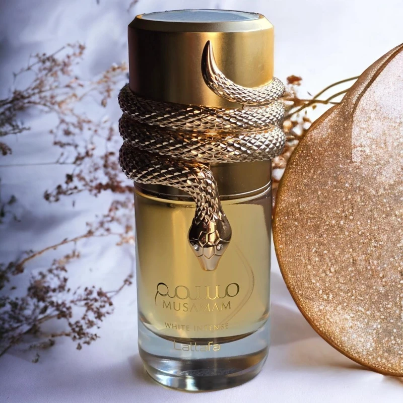 100ml Unisex Perfume Set – White & Gold Scent with Oriental Floral Coconut Amberwood & Woody Notes for Long-Lasting Freshness
100ml Unisex Perfume Set – White & Gold Scent with Oriental Floral Coconut Amberwood & Woody Notes for Long-Lasting Freshness