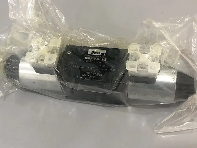 The United States Parker Parker electromagnetic reversing valve D1VW004CNJW
The United States Parker Parker electromagnetic reversing valve D1VW004CNJW