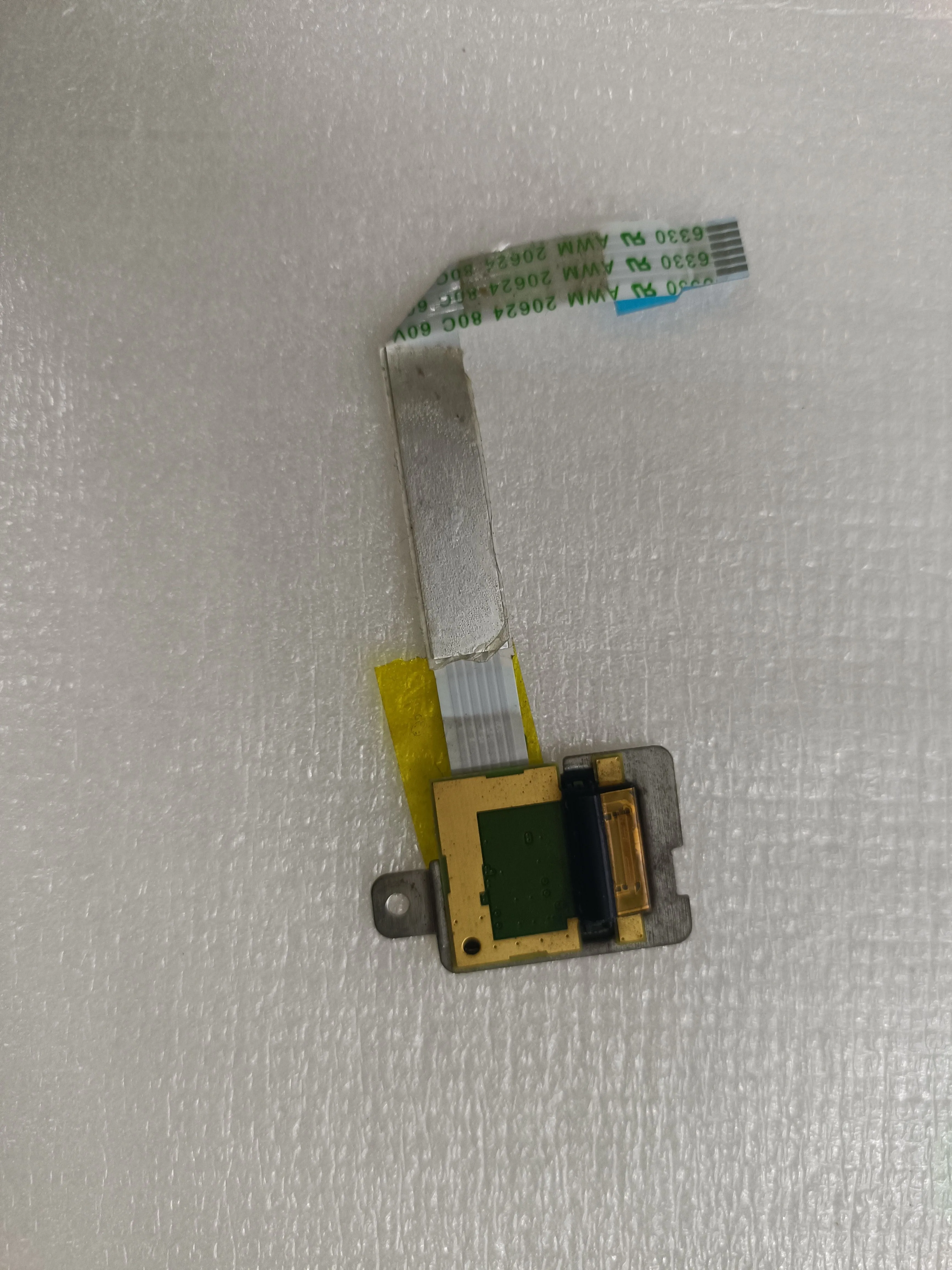 Used Original for Lenovo Notebook E31-70 E31-80 Fingerprint Fingerprint Recognition Plate with Cable Crimp Set
Used Original for Lenovo Notebook E31-70 E31-80 Fingerprint Fingerprint Recognition Plate with Cable Crimp Set