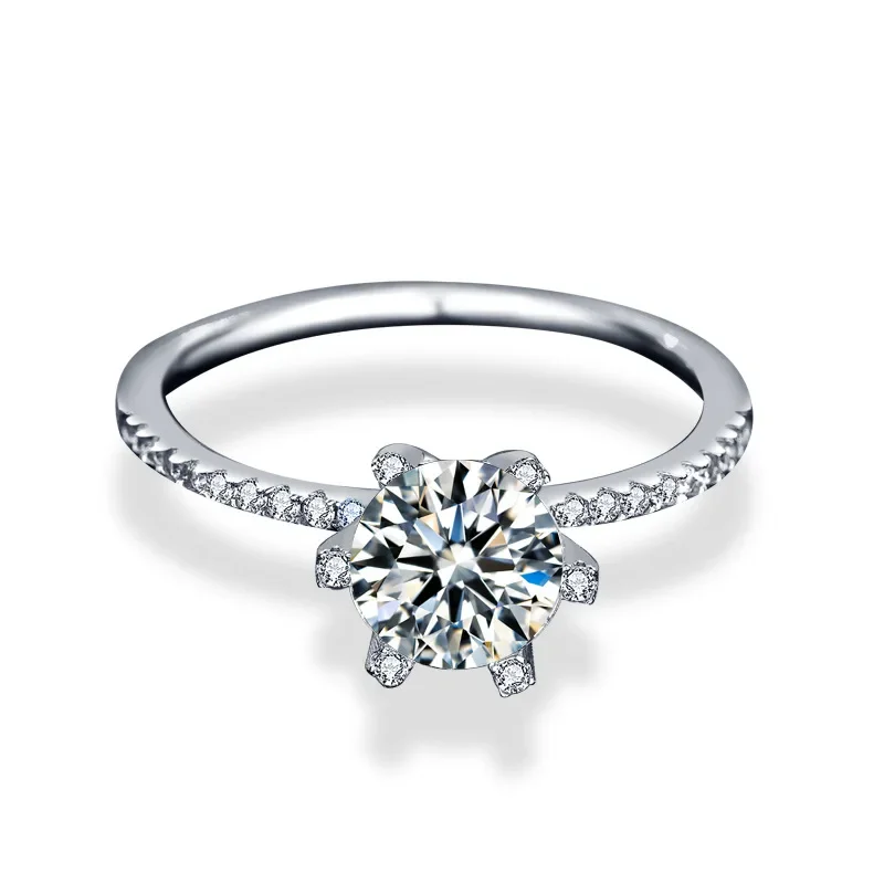 18K gold classic six-claw ring women'sPT950 diamond ring closed diamond ring jewelry
18K gold classic six-claw ring women'sPT950 diamond ring closed diamond ring jewelry