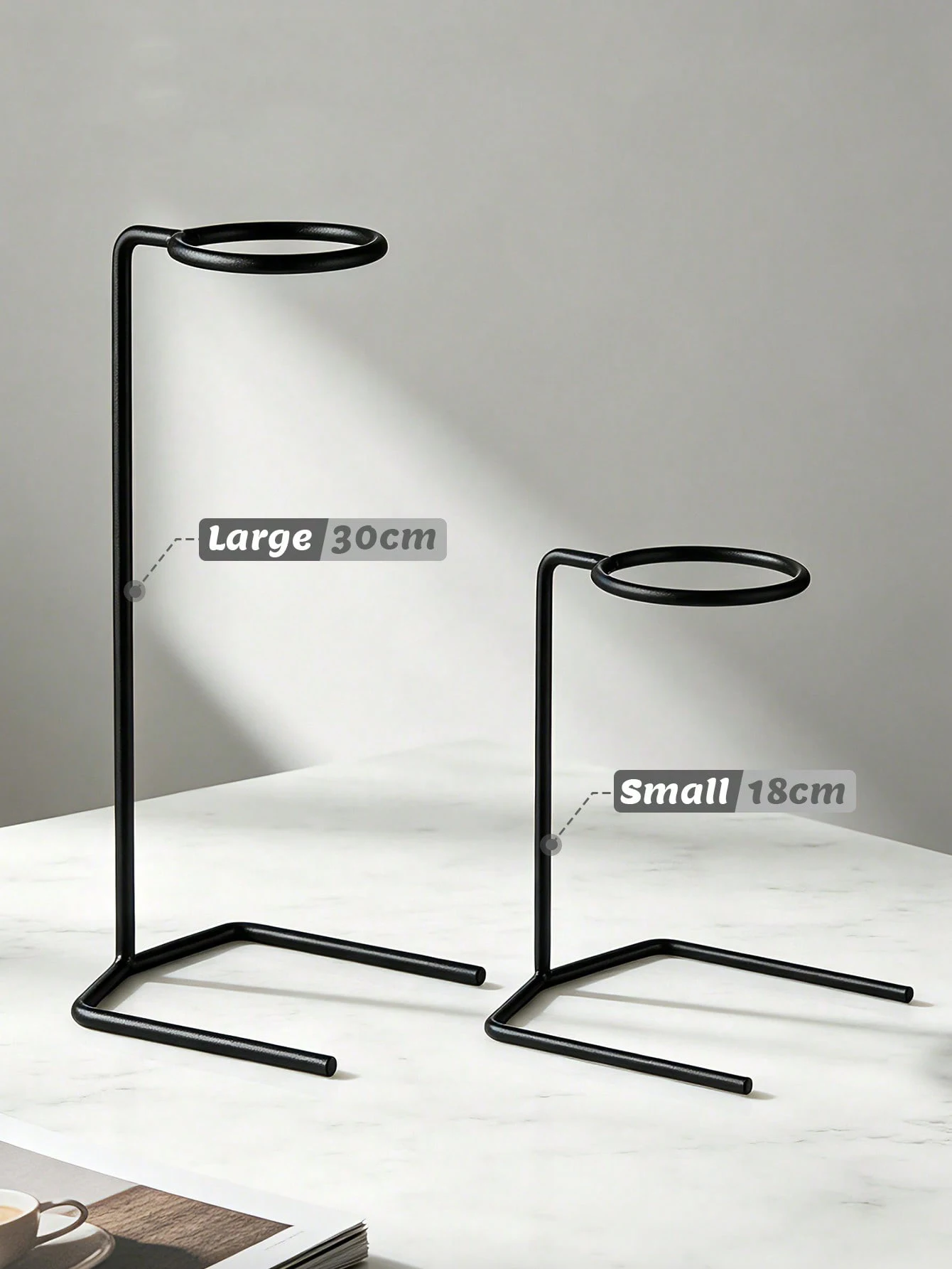 1pc Hand stand Vintage coffee hand pot Metal stand Drip glass filter cup holder universal
1pc Hand stand Vintage coffee hand pot Metal stand Drip glass filter cup holder universal