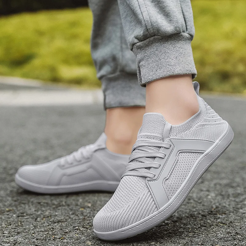 2025 Women's Summer Wide Toe Mesh Casual Shoes Platform Outdoor Fitness Anti Odor Hiking Lace Up Running Shoes Men's Large Size
2025 Women's Summer Wide Toe Mesh Casual Shoes Platform Outdoor Fitness Anti Odor Hiking Lace Up Running Shoes Men's Large Size