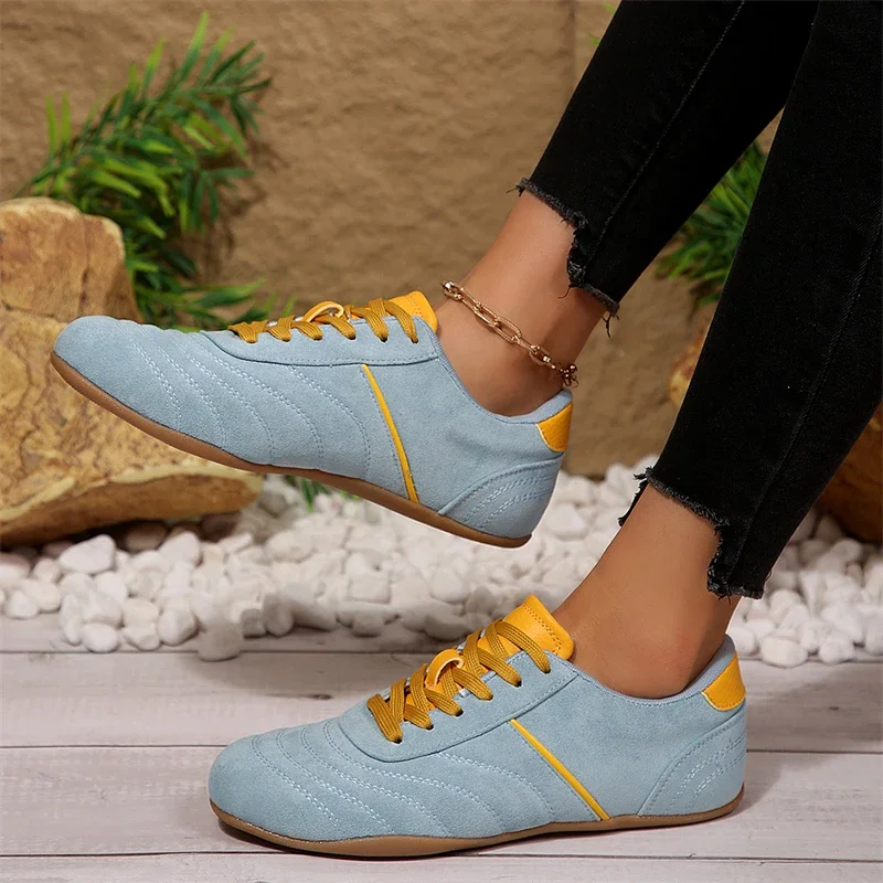 Summer Casual Sneakers Woman Trainers Fashion Comfortable Flat Sneakers For Women Designer Shoes Non-slip Women's Walking Shoes
Summer Casual Sneakers Woman Trainers Fashion Comfortable Flat Sneakers For Women Designer Shoes Non-slip Women's Walking Shoes