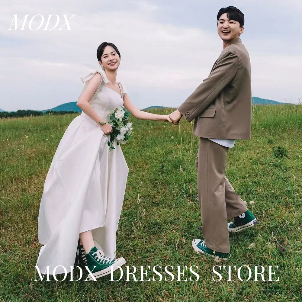 MODX Simple Korea Ivory Adjustable Shoulder Strap Wedding Dresses 웨딩드레스 A-Line Sleeveless Custom Made Bride Gowns Plus Size 2025
MODX Simple Korea Ivory Adjustable Shoulder Strap Wedding Dresses 웨딩드레스 A-Line Sleeveless Custom Made Bride Gowns Plus Size 2025