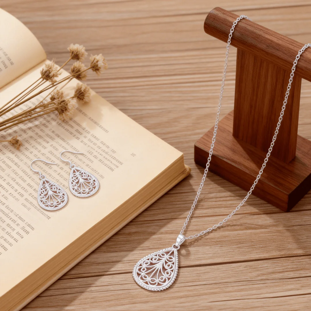Hot sales 925 Sterling Silver custom water drop pattern Necklace Earrings Jewelry Sets for Women Lady Fashion Party Wedding Gift
Hot sales 925 Sterling Silver custom water drop pattern Necklace Earrings Jewelry Sets for Women Lady Fashion Party Wedding Gift