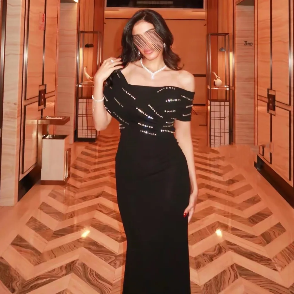 Customized Sexy High Quality Jersey Sequined Straight Off-the-shoulder Long Dresses Bespoke Occasion Dresses Modern Style Retro
Customized Sexy High Quality Jersey Sequined Straight Off-the-shoulder Long Dresses Bespoke Occasion Dresses Modern Style Retro