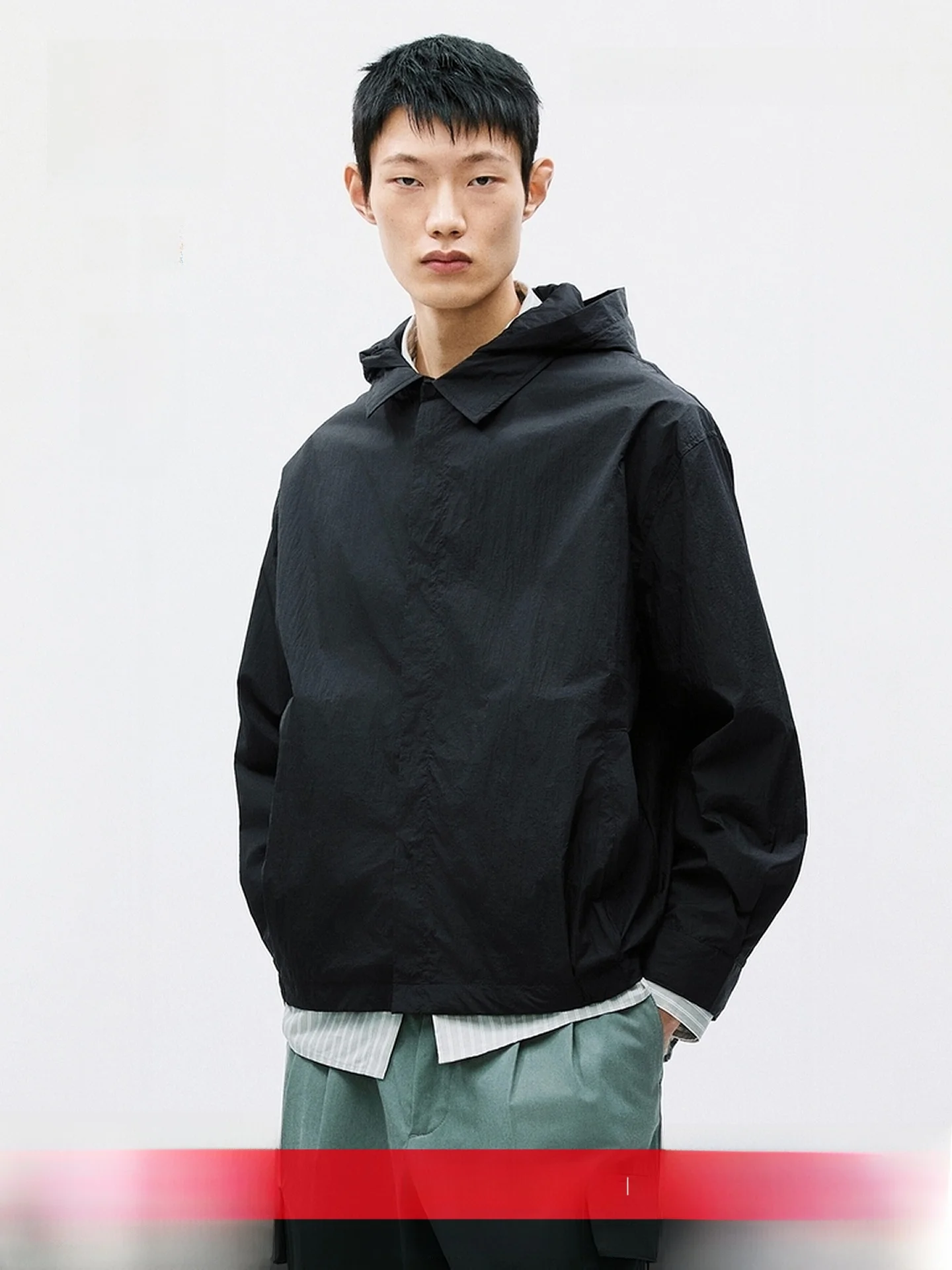 H&M Men's Jacket 2026 New Outdoor Sports Loose Nylon Hooded Windproof Coat Casual Style Regular Length Polyester Fiber
H&M Men's Jacket 2026 New Outdoor Sports Loose Nylon Hooded Windproof Coat Casual Style Regular Length Polyester Fiber