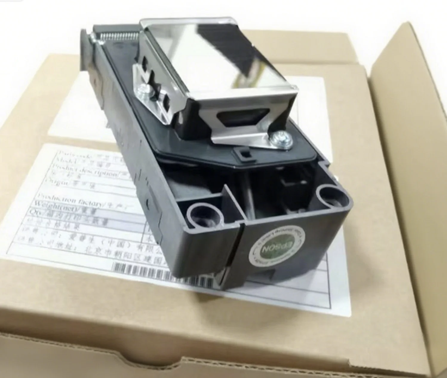 Original print head unlocked printer head DX5 dx5 F187000 F186000 /f1440 a1 printhead for all china dx5 eco solvent printer
Original print head unlocked printer head DX5 dx5 F187000 F186000 /f1440 a1 printhead for all china dx5 eco solvent printer