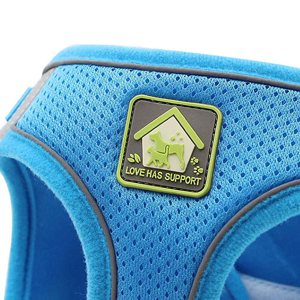 Dog Vest and Leash Set Pet Harnesses Breathable Pet Pulling Strap Reflective Leash Outdoor Chest Straps Accessories (Blue, Size
Dog Vest and Leash Set Pet Harnesses Breathable Pet Pulling Strap Reflective Leash Outdoor Chest Straps Accessories (Blue, Size