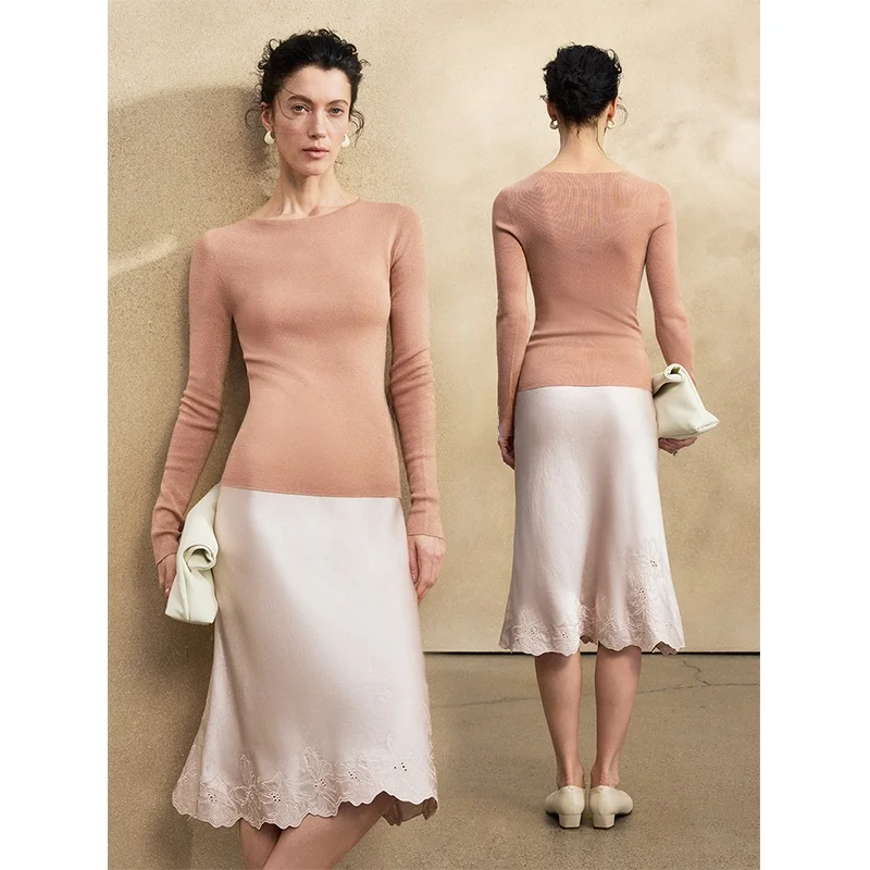 Mannala Lace Trimmed Tee-acetate Double-sided Satin A-line Skirt with Embroidered 3D Lilies Asymmetrical Hemline Design
Mannala Lace Trimmed Tee-acetate Double-sided Satin A-line Skirt with Embroidered 3D Lilies Asymmetrical Hemline Design