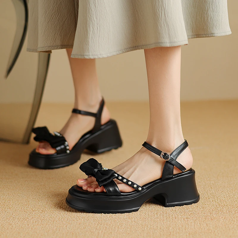 2024 Summer new Sandals plus size 22-26.5cm microfiber Pearl bow ankle buckle platform Women's Shoes Chinese style fashion
2024 Summer new Sandals plus size 22-26.5cm microfiber Pearl bow ankle buckle platform Women's Shoes Chinese style fashion