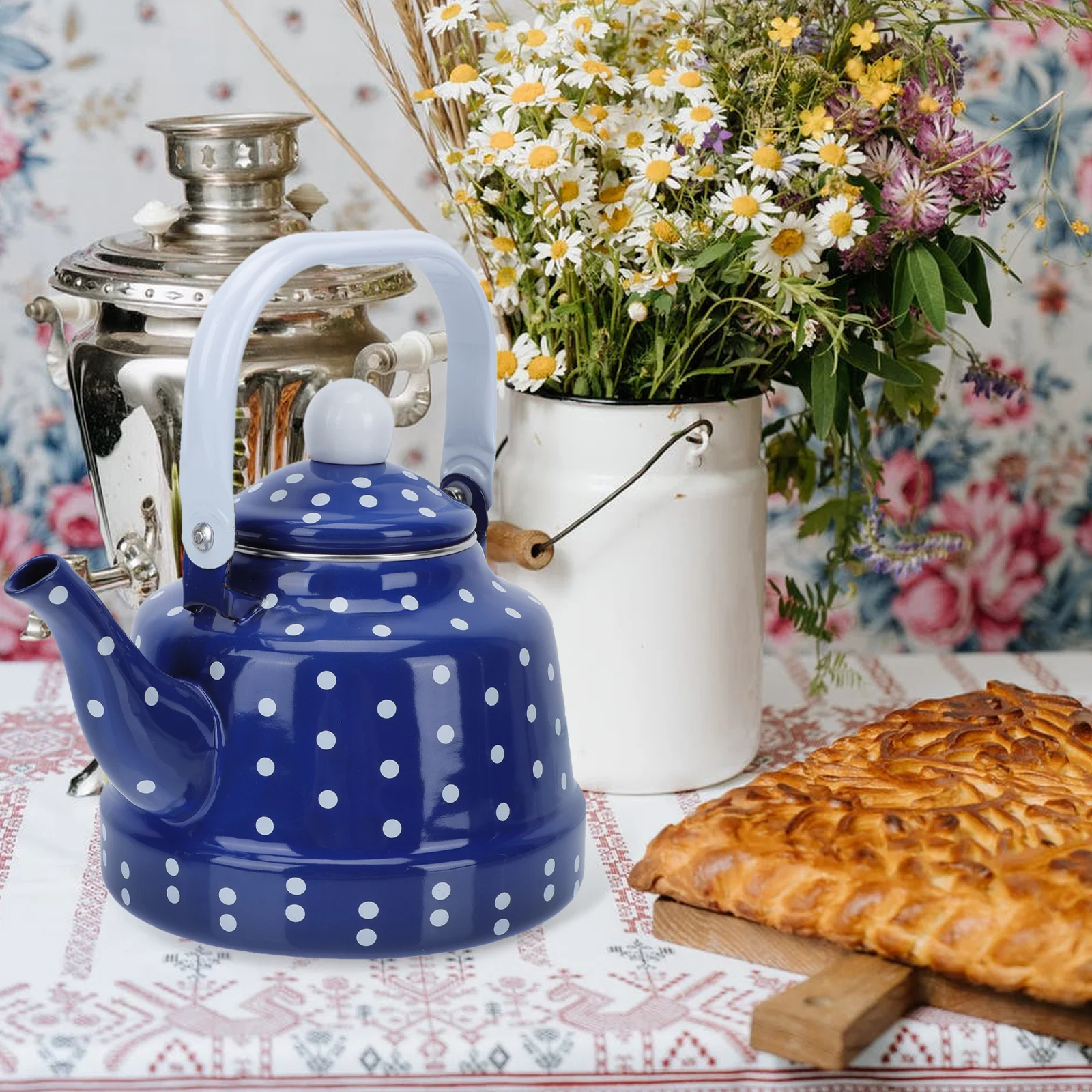 1Pcs Dot Enameled Coffee Kettle Large Capacity Fast Heating Water Boiling Pot Household Kitchen Teapot Water Pot
1Pcs Dot Enameled Coffee Kettle Large Capacity Fast Heating Water Boiling Pot Household Kitchen Teapot Water Pot