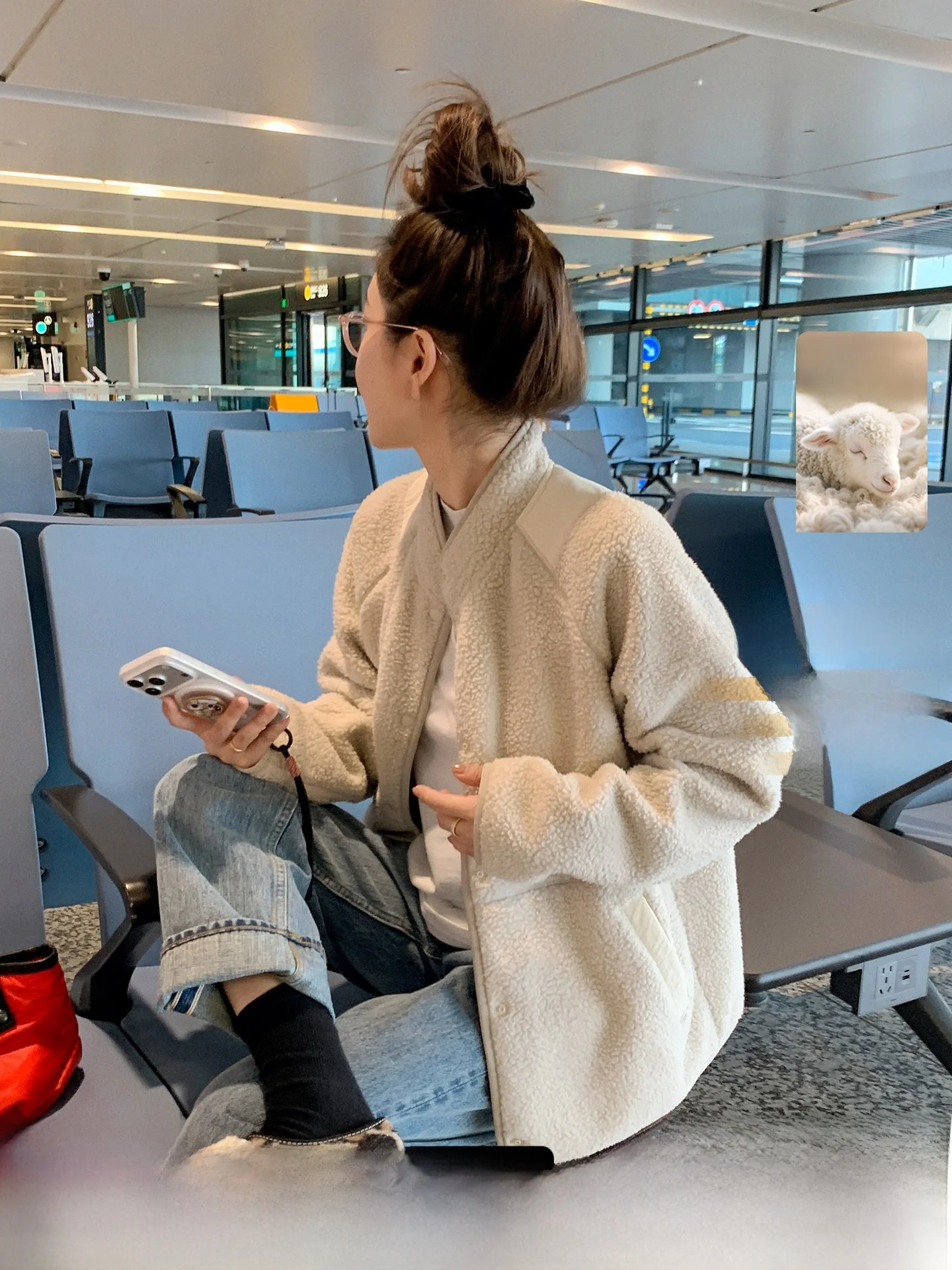 Liberlin Sisy, женское повседневное длинное пальто Lamb Baby Jaet 202, новинка зимы Sle, Inteated Fce Stand, версия
Liberlin Sisy, женское повседневное длинное пальто Lamb Baby Jaet 202, новинка зимы Sle, Inteated Fce Stand, версия