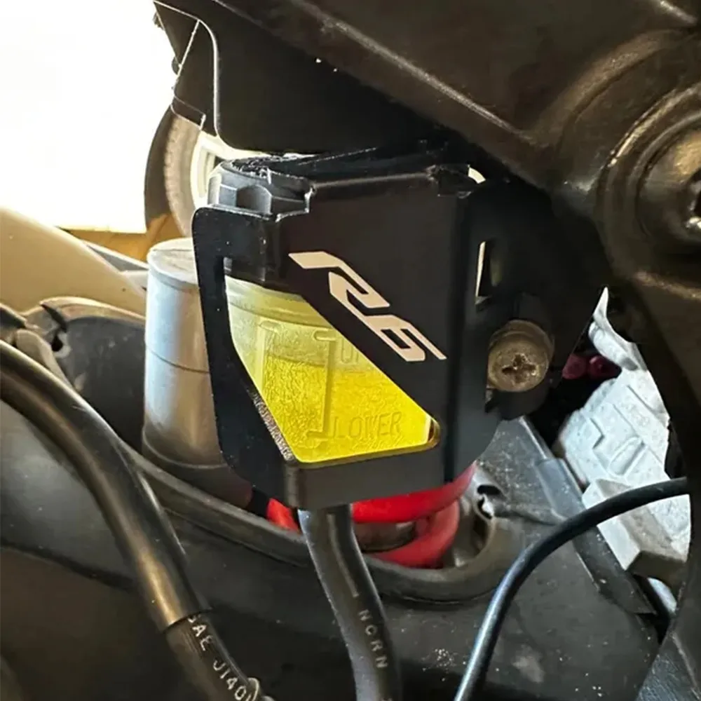 Защита заднего тормозного бачка мотоцикла YZF R1 R3 R6 R15 V3 R25 для YAMAHA YZF-R1/R3/R6/R15/R25 2009-2023 2022 2025 2024 2021 2020 
Защита заднего тормозного бачка мотоцикла YZF R1 R3 R6 R15 V3 R25 для YAMAHA YZF-R1/R3/R6/R15/R25 2009-2023 2022 2025 2024 2021 2020