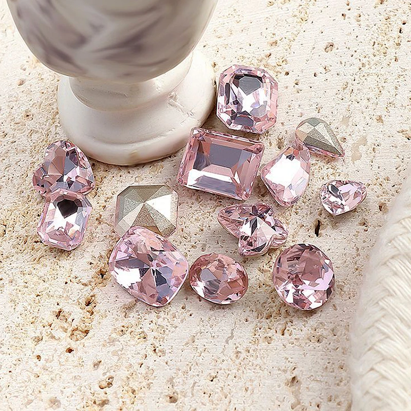 30PCS Sharp Bottom Pink Crystal Diamond Nail Art Rhienstone Charms Gem Stone Accessories Parts For Nails Decoration Supplies
30PCS Sharp Bottom Pink Crystal Diamond Nail Art Rhienstone Charms Gem Stone Accessories Parts For Nails Decoration Supplies