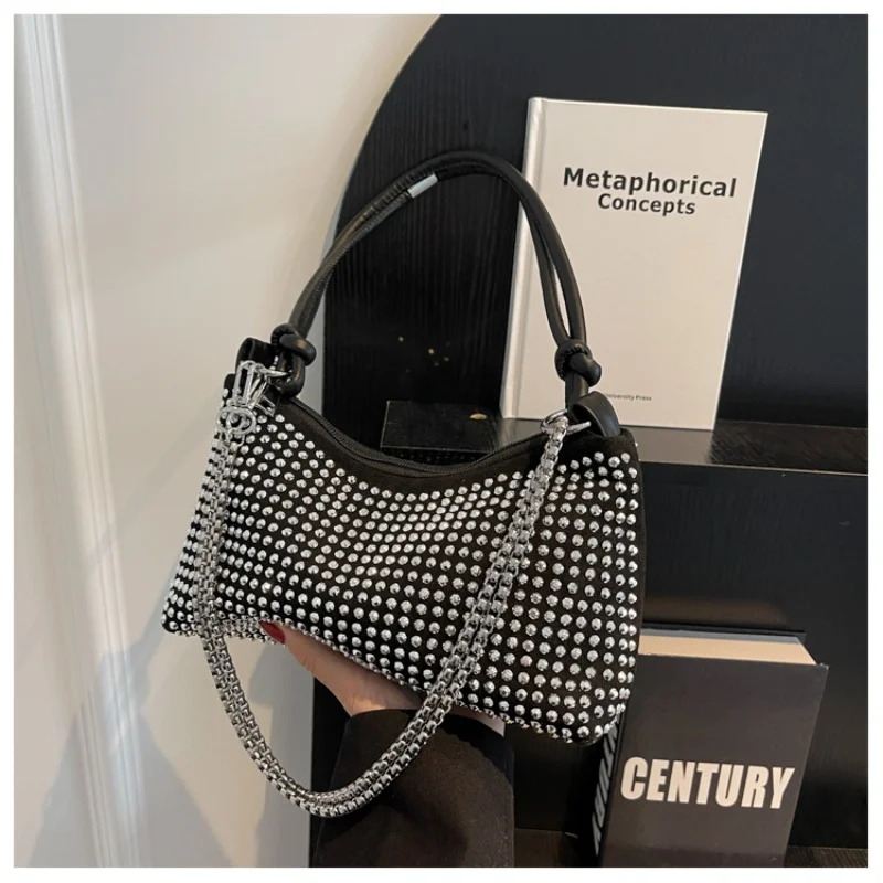 Rhinestone Luxury Evening Bag Ladies Cylinder Diamond Crossbody Bag Party Fashion Handbag Designer Shoulder Bag For Women
Rhinestone Luxury Evening Bag Ladies Cylinder Diamond Crossbody Bag Party Fashion Handbag Designer Shoulder Bag For Women