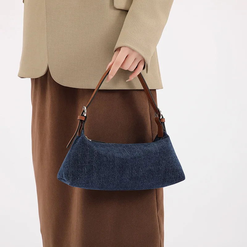 New retro denim shoulder bag for summer 2025 remove shoulder strap zipper horizontal large capacity commuter underarm sh
New retro denim shoulder bag for summer 2025 remove shoulder strap zipper horizontal large capacity commuter underarm sh