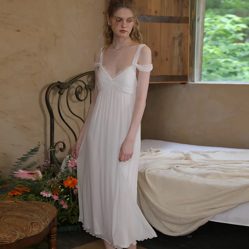 Women Camisole Nightgown With Chest Cushion And Knot Fairy Sleepwear Long Skirt French Sexy Long Sleeveless Stretch Nightdress
Women Camisole Nightgown With Chest Cushion And Knot Fairy Sleepwear Long Skirt French Sexy Long Sleeveless Stretch Nightdress