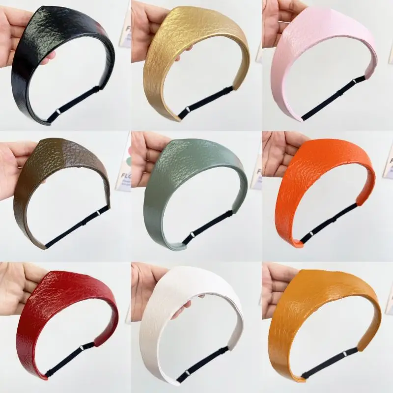 New Fashion Adjustable Women Headband Leather Anti Slip Headband European And American Crown Hairband Ladies Headwear
New Fashion Adjustable Women Headband Leather Anti Slip Headband European And American Crown Hairband Ladies Headwear