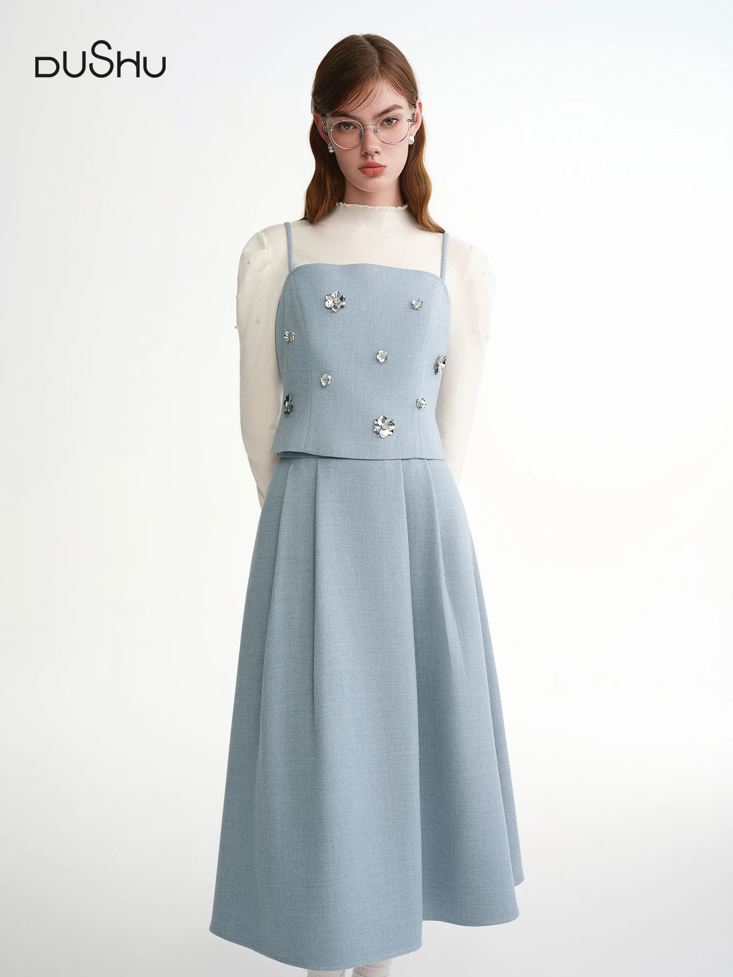 DUSHU 2025 Autumn Winter Women's Sequin Camisole Skirt Two-Piece Set - Elegant Bodycon Outfit for Evening Parties Date Nights
DUSHU 2025 Autumn Winter Women's Sequin Camisole Skirt Two-Piece Set - Elegant Bodycon Outfit for Evening Parties Date Nights