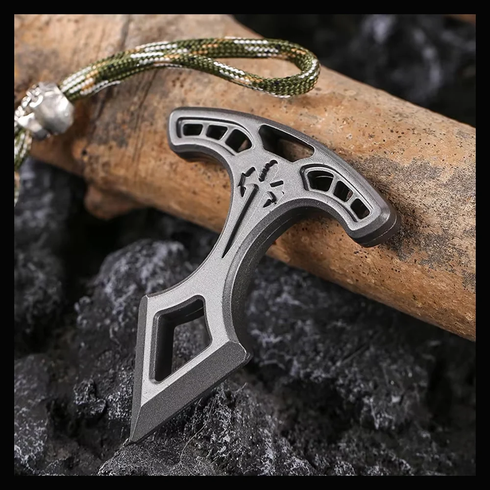 Многофункциональное металлическое колье EDC с паракордом, подвеской из сплава, портативным аварийным инструментом для кемпинга.
Многофункциональное металлическое колье EDC с паракордом, подвеской из сплава, портативным аварийным инструментом для кемпинга.