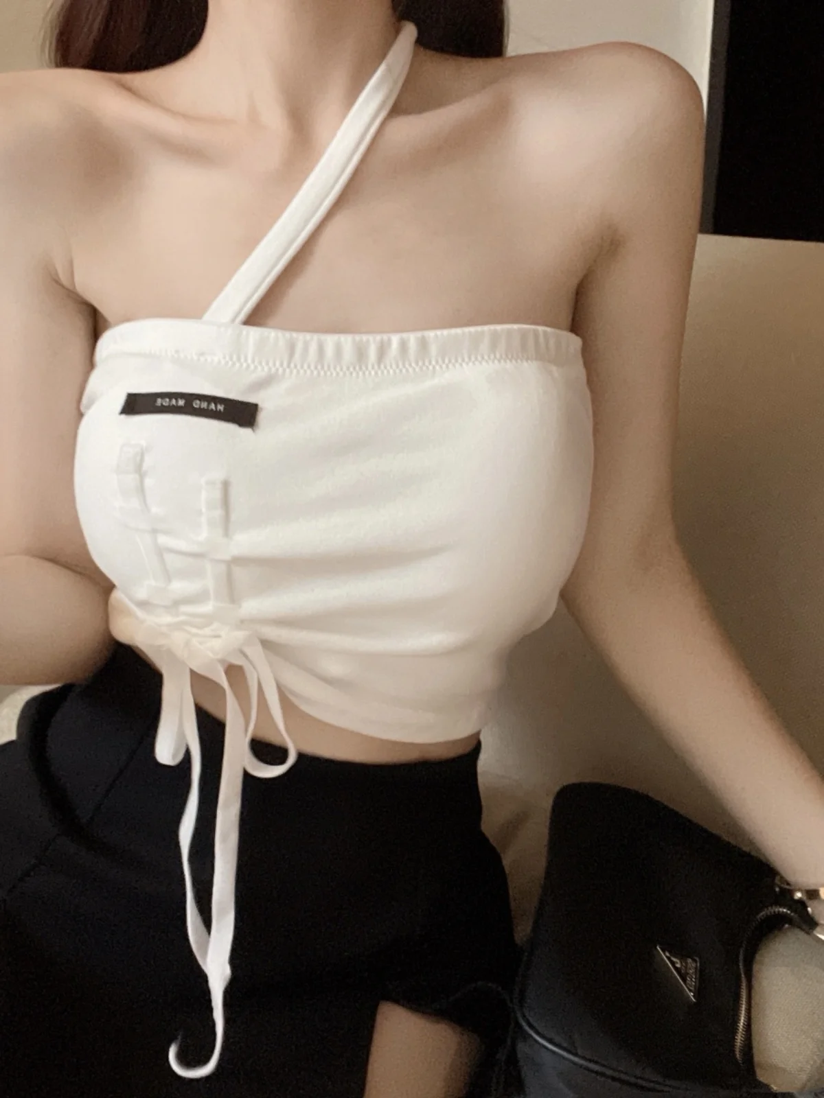 Sexy Single Shoulder Strap Tube Top Women's Outerwear Drawstring Trendy Summer Fashion Base Pure Desire Wrap Chest Vest
Sexy Single Shoulder Strap Tube Top Women's Outerwear Drawstring Trendy Summer Fashion Base Pure Desire Wrap Chest Vest