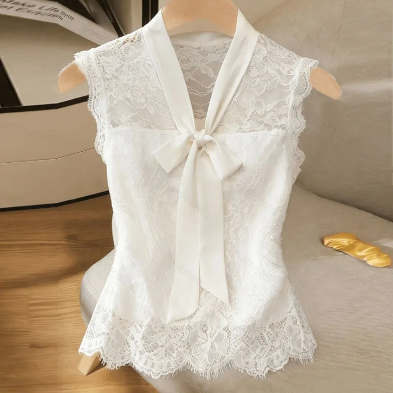 Blouses Shirts New Summer Women Blouse Shirt Elegant Slim White Sleeveless Bow Collar Lace Blouse Shirt Women Tops Camisas Q4599
Blouses Shirts New Summer Women Blouse Shirt Elegant Slim White Sleeveless Bow Collar Lace Blouse Shirt Women Tops Camisas Q4599