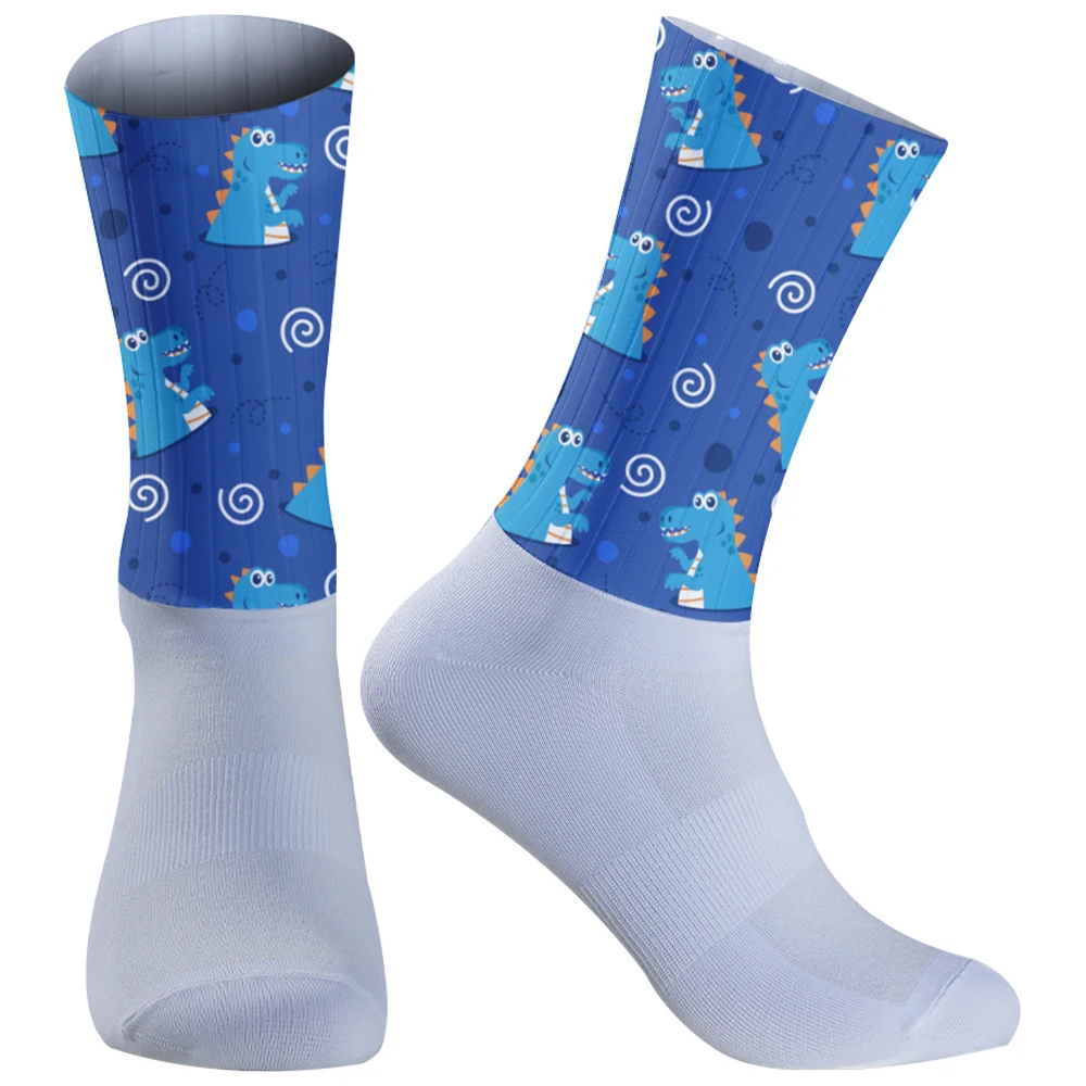Professional anti slip silicone design, high elasticity, breathable and quick drying, this pair of cycling socks New
Professional anti slip silicone design, high elasticity, breathable and quick drying, this pair of cycling socks New