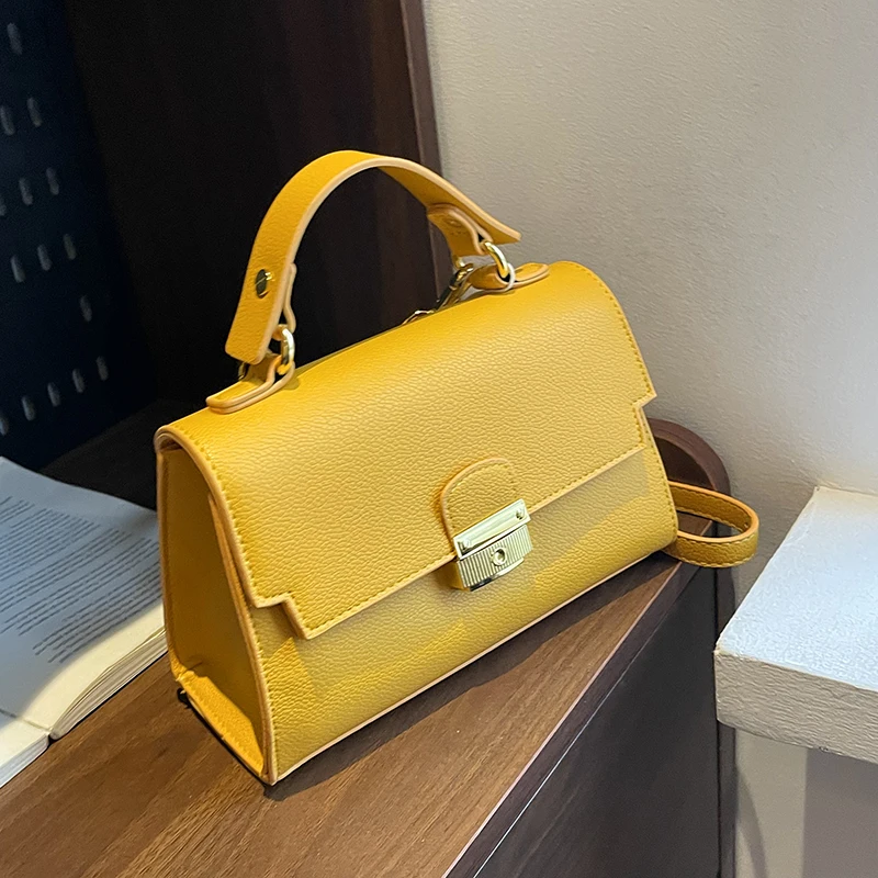 Elegant Female Square Tote bag 2025 Fashion New High quality PU Leather Women's Designer Handbag Travel Shoulder Messenger Bag
Elegant Female Square Tote bag 2025 Fashion New High quality PU Leather Women's Designer Handbag Travel Shoulder Messenger Bag