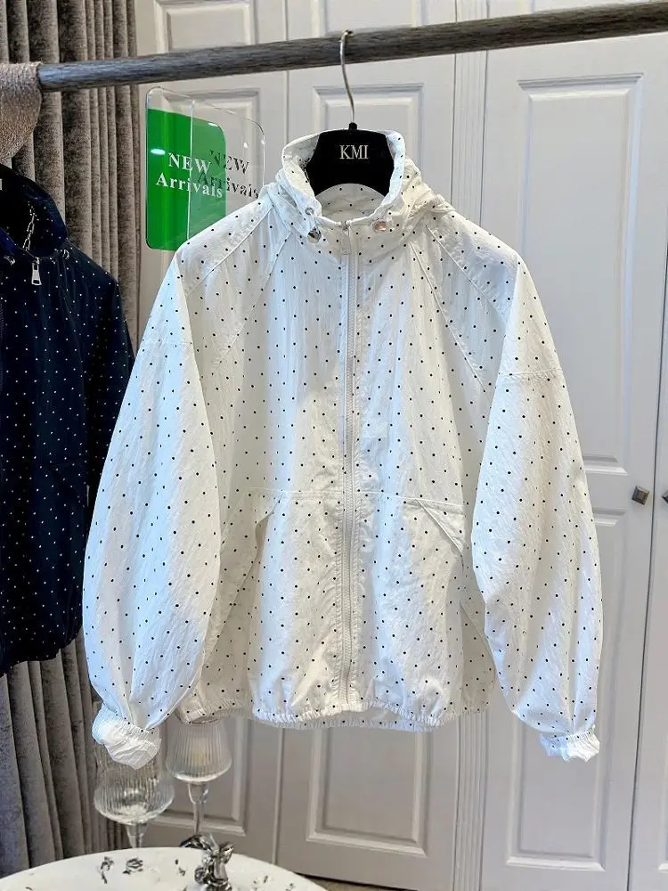 Polka Dot Sunscreen Coat Women's New Lightweight Causal Air Conditioning Cardigan Hooded Jacket
Polka Dot Sunscreen Coat Women's New Lightweight Causal Air Conditioning Cardigan Hooded Jacket