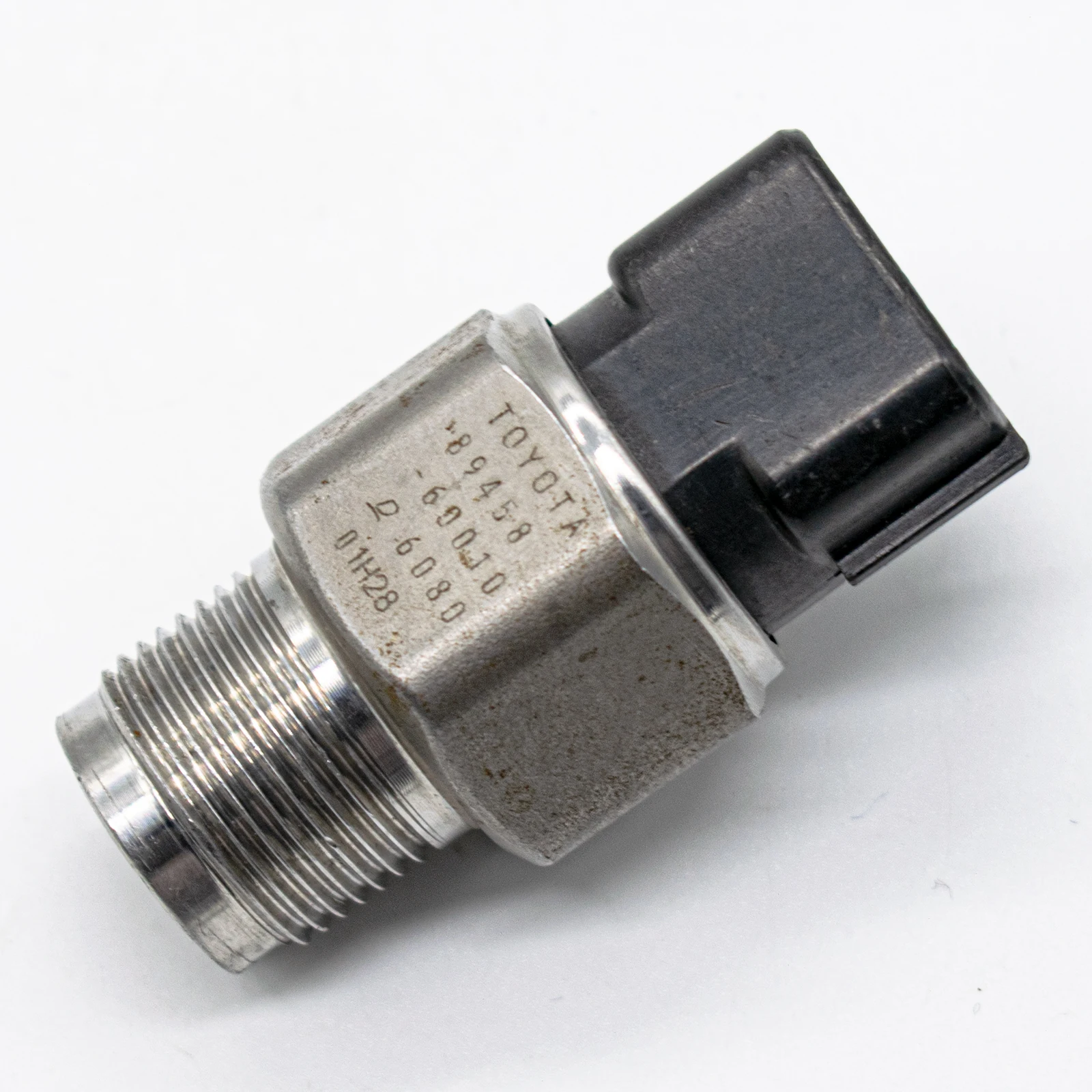 Car Auto Parts Fuel Pressure Sensor Common Rail Sensor 8945860010 For Toyota Lexus
Car Auto Parts Fuel Pressure Sensor Common Rail Sensor 8945860010 For Toyota Lexus