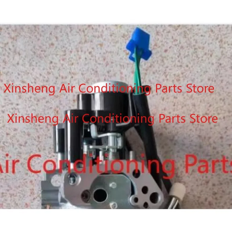 Suitable for variable frequency charging station D9000i carburetor T30 hair
Suitable for variable frequency charging station D9000i carburetor T30 hair