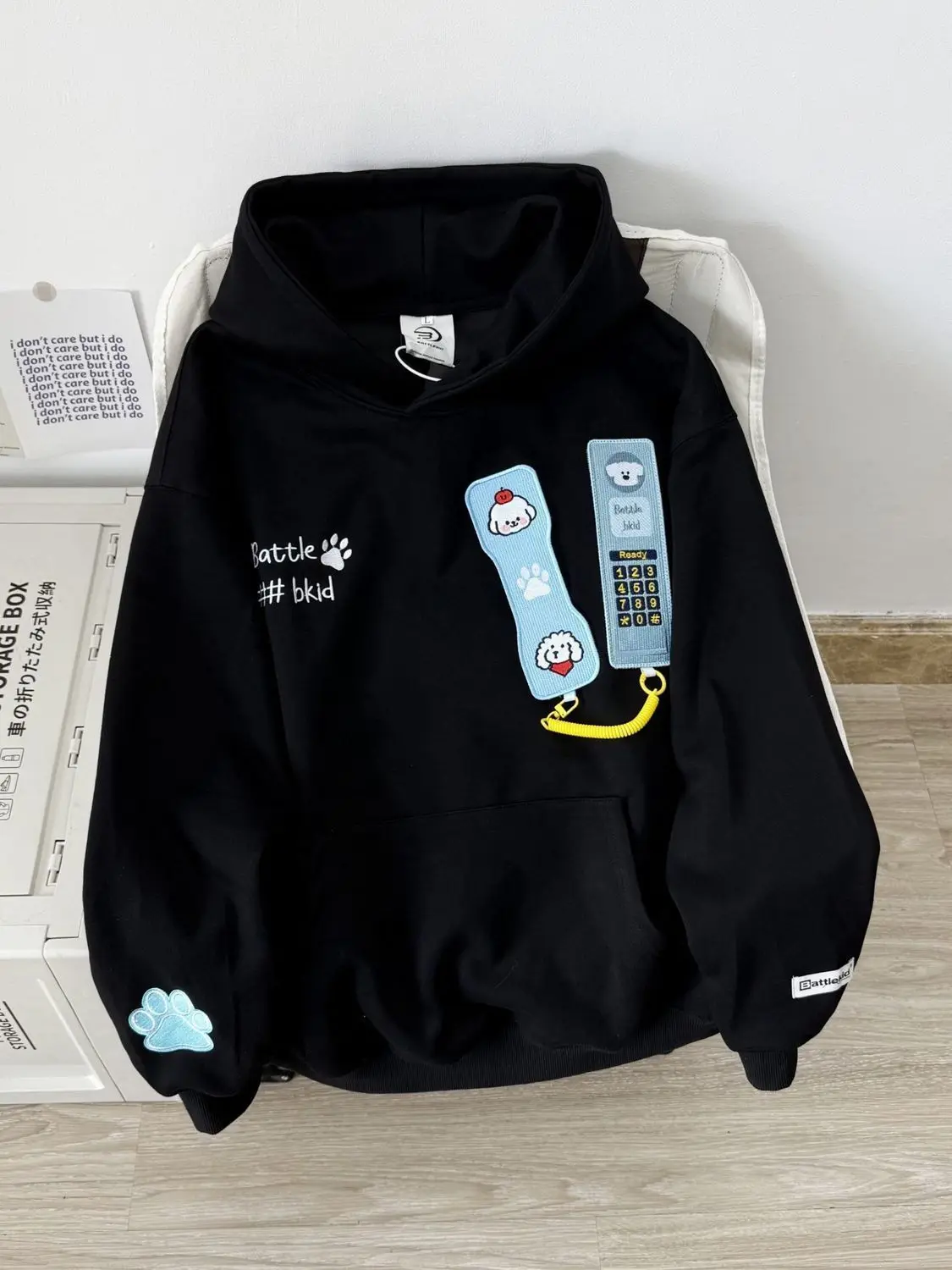 Съемная толстовка на липучке с длинными рукавами, свободного кроя, в американском стиле, новая осенняя коллекция, большие размеры, для женщин (до 300 фунтов)
Съемная толстовка на липучке с длинными рукавами, свободного кроя, в американском стиле, новая осенняя коллекция, большие размеры, для женщин (до 300 фунтов)