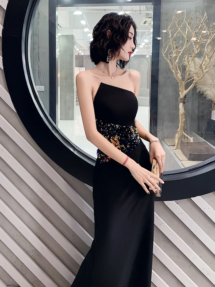 Элегантное черное длинное вечернее платье 2025 года, новинка, для банкетов, с индивидуальным пошивом, без бретелек, для ведущих мероприятий, с завышенной талией, фасон «русалка»
Элегантное черное длинное вечернее платье 2025 года, новинка, для банкетов, с индивидуальным пошивом, без бретелек, для ведущих мероприятий, с завышенной талией, фасон «русалка»