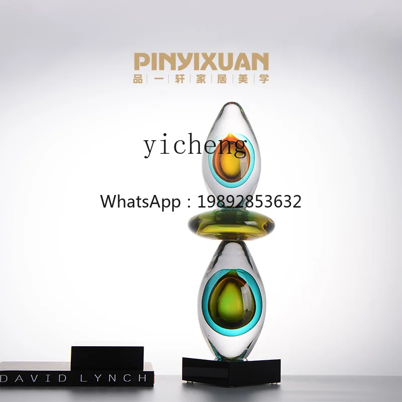 Abstract Light Luxury High-End Glass Ornament Villa Home Decoration
Abstract Light Luxury High-End Glass Ornament Villa Home Decoration
