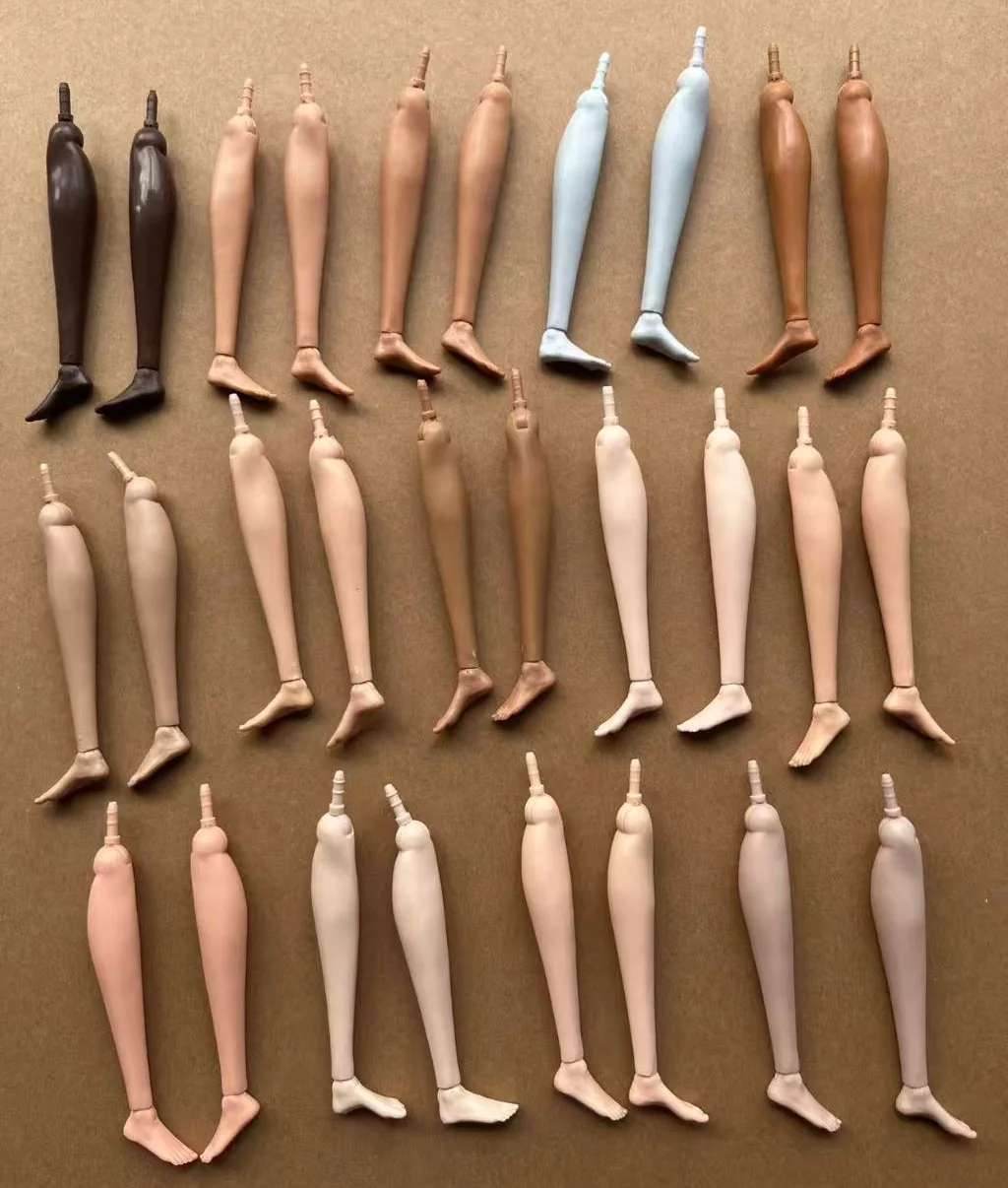 MENGF 12 суставов, сменные ножки, супербелые, черные, синие, бежевые, новые, коричневые, цветные, детали для кукол, аксессуары, 1/6, ножки для кукол
MENGF 12 суставов, сменные ножки, супербелые, черные, синие, бежевые, новые, коричневые, цветные, детали для кукол, аксессуары, 1/6, ножки для кукол