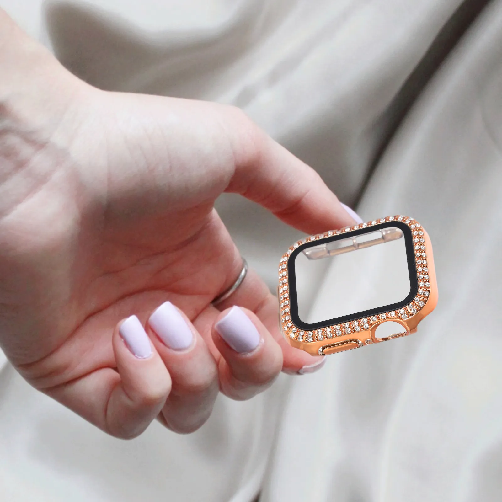 5 шт. блестящих защитных чехлов для часов со стразами из поликарбоната, устойчивых к царапинам и ударам, для совместимых смарт-часов
5 шт. блестящих защитных чехлов для часов со стразами из поликарбоната, устойчивых к царапинам и ударам, для совместимых смарт-часов