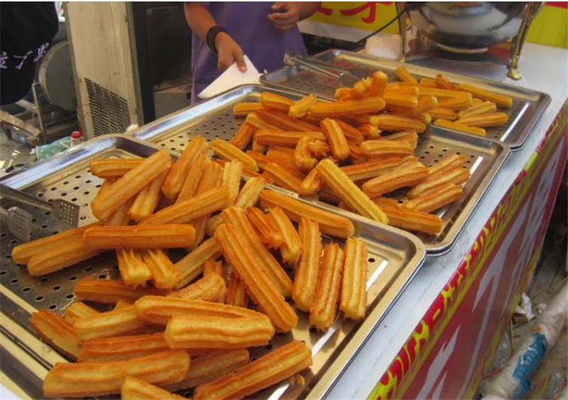 Commercial Use Snack Equipment Churro Making Machine Manufacturer Wholesale 5l Manual Spanish Churros Machine With Fryer
Commercial Use Snack Equipment Churro Making Machine Manufacturer Wholesale 5l Manual Spanish Churros Machine With Fryer