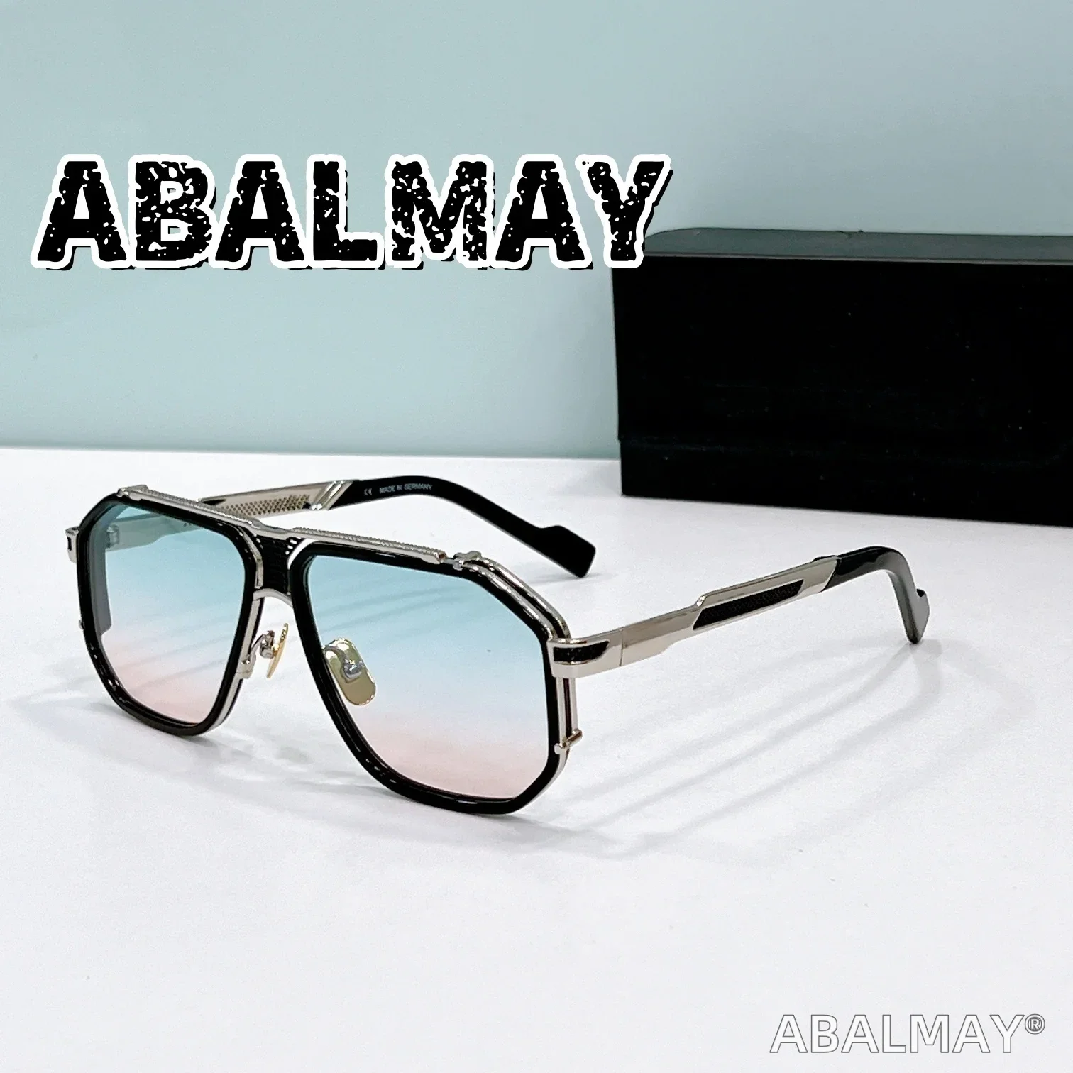 Top High Quality Brand Designer Sunglasses For Men And Women 683 Style UV400 Classic Retro Shades Fashion Design Sun Glasses
Top High Quality Brand Designer Sunglasses For Men And Women 683 Style UV400 Classic Retro Shades Fashion Design Sun Glasses