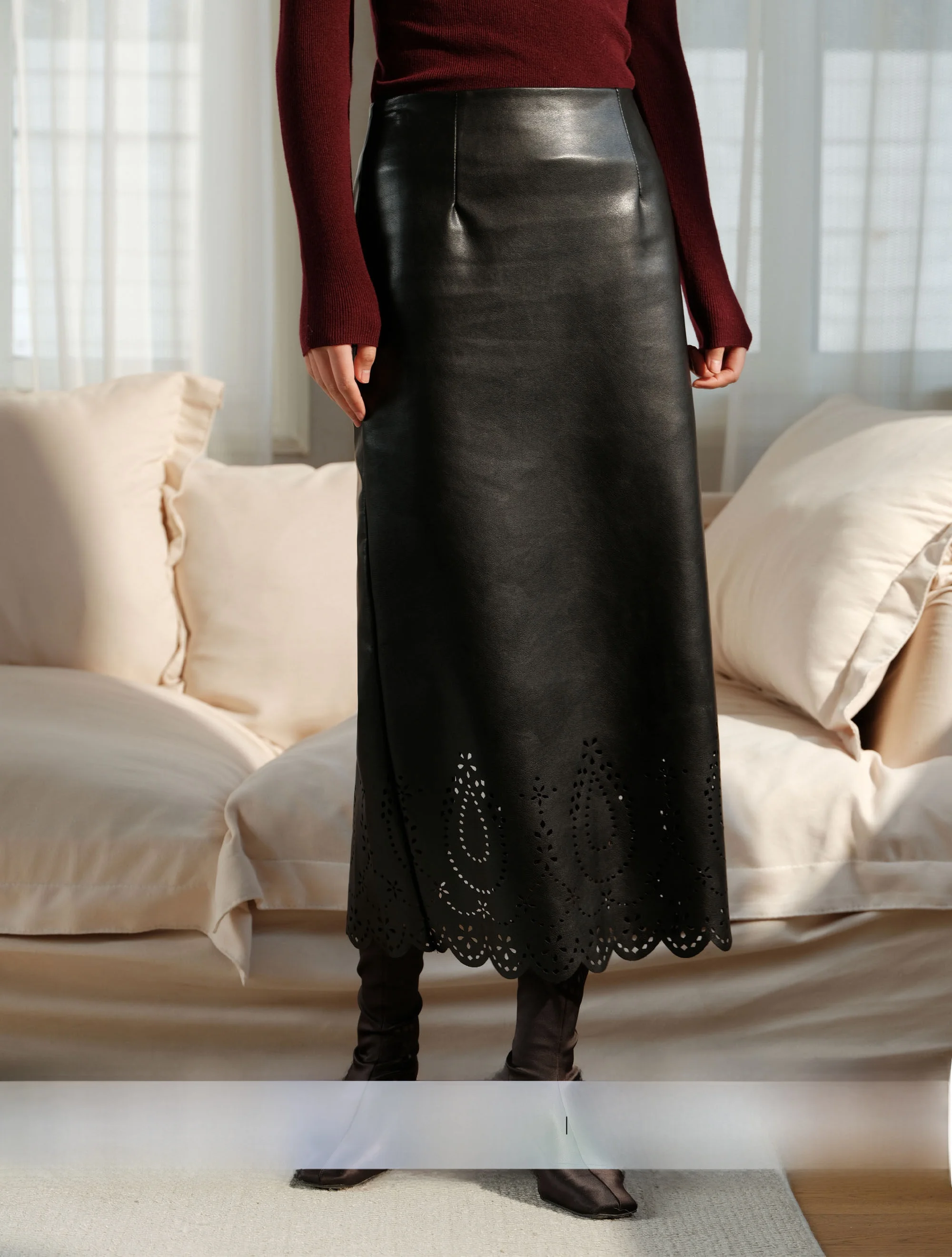 Zhimai Rihai Eco-Friendly Laser Cut Long Black Heavy-Duty Paper Texture Leather Skirt City Commute OL Style mid Waist H-Shape
Zhimai Rihai Eco-Friendly Laser Cut Long Black Heavy-Duty Paper Texture Leather Skirt City Commute OL Style mid Waist H-Shape