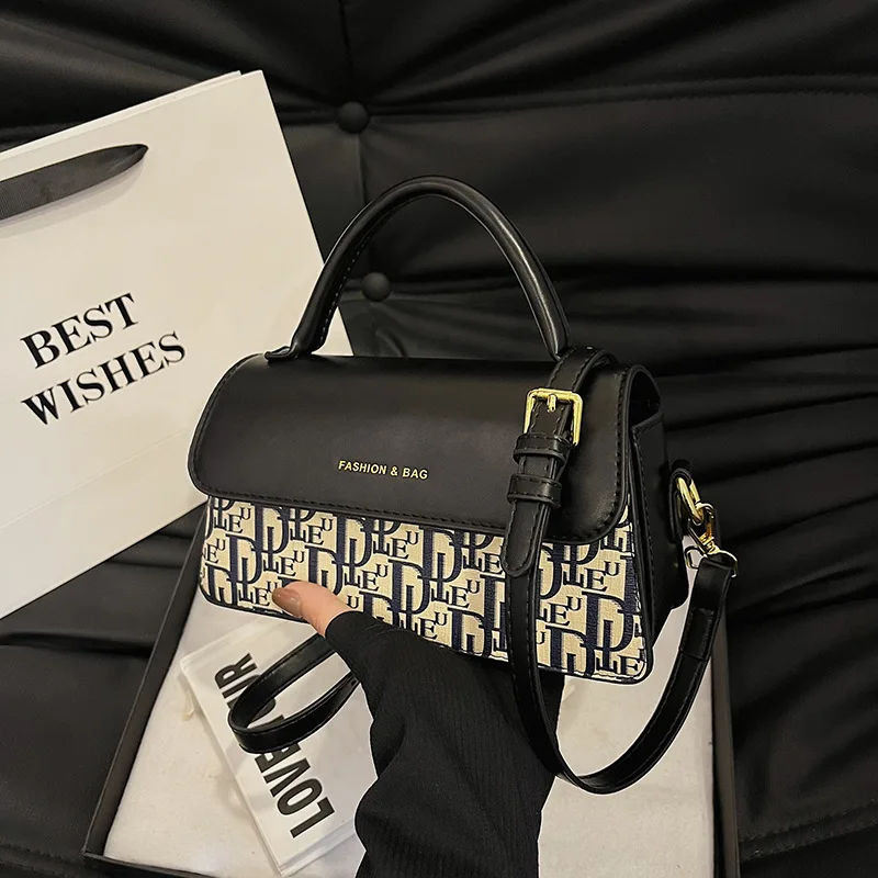 2026 New Fashion Women's Bag Stylish Letter Print Single Shoulder Casual Simple Crossbody Bag for Women
2026 New Fashion Women's Bag Stylish Letter Print Single Shoulder Casual Simple Crossbody Bag for Women