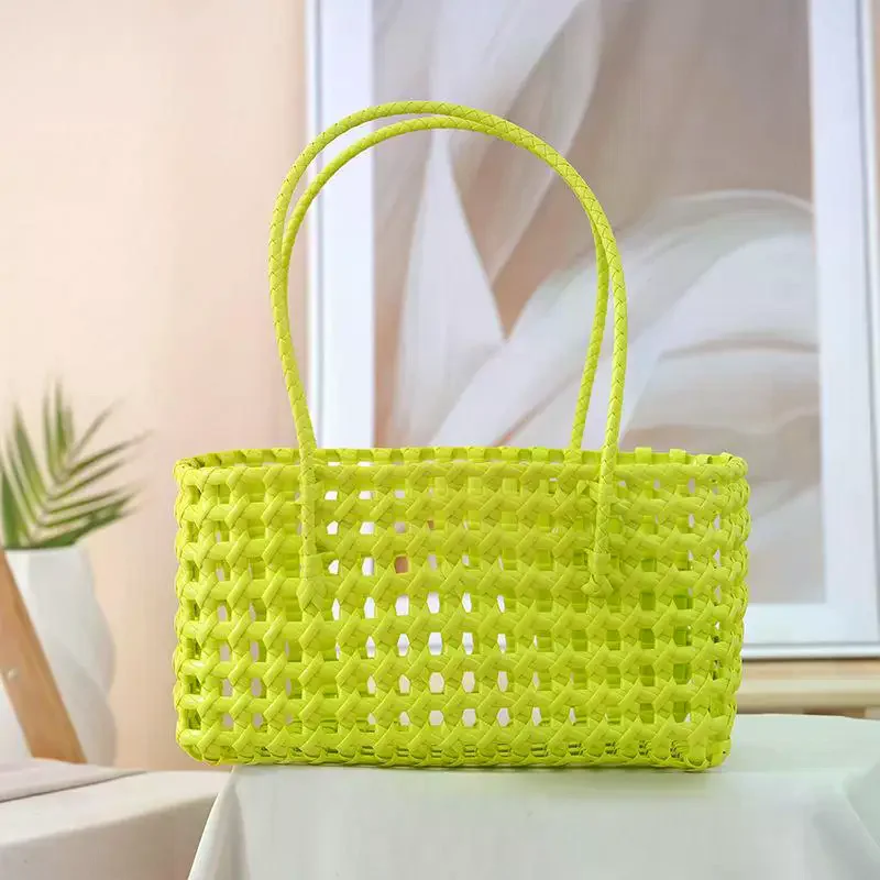 Handmade Plastic Hollow Weave Bag Countryside Style Large Capacity Beach Tote Bag Bucket Bag Woman Handbag Summer
Handmade Plastic Hollow Weave Bag Countryside Style Large Capacity Beach Tote Bag Bucket Bag Woman Handbag Summer